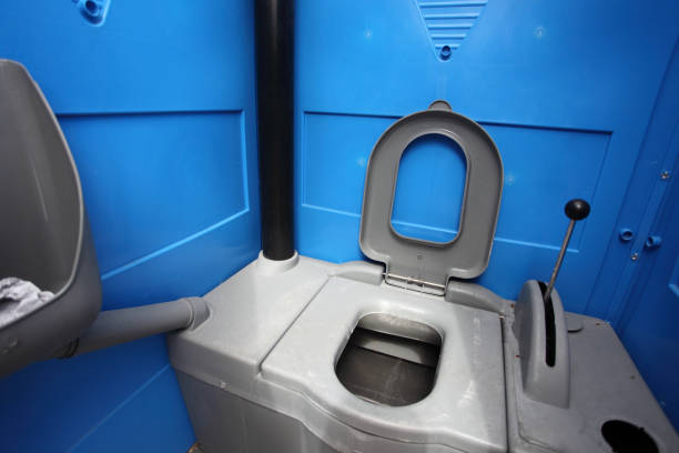 Portable Toilet Options We Offer in Pilot Point, TX